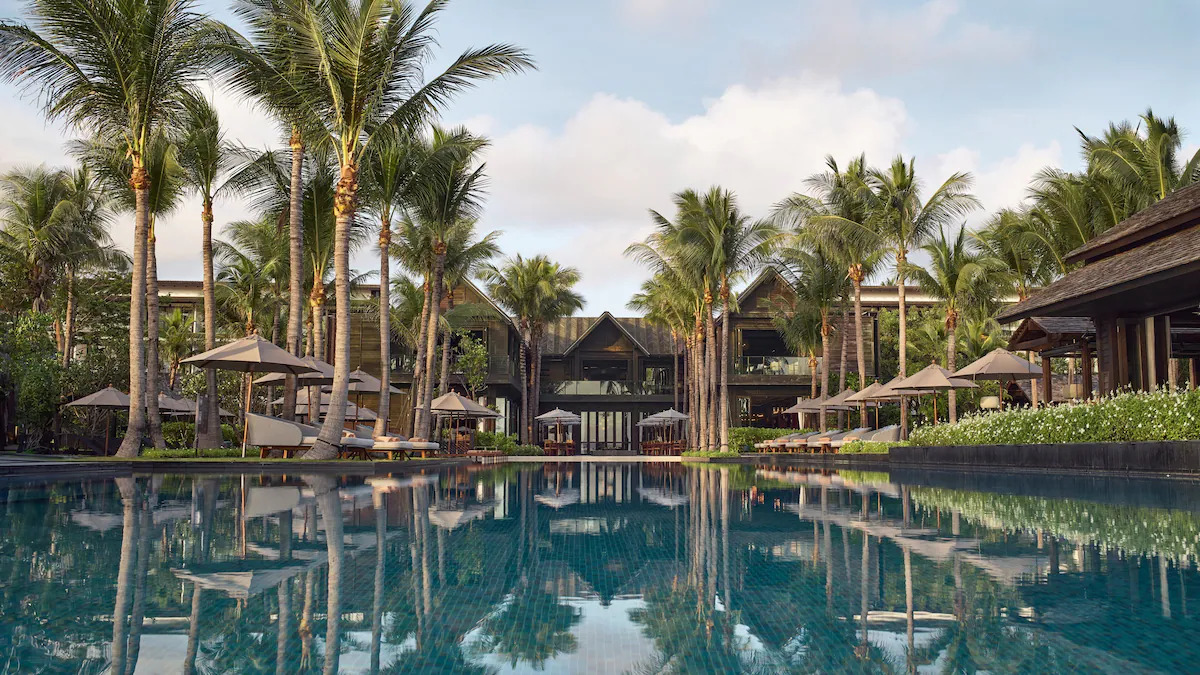 Kimpton Kitalay Samui – Stilfuldt strandresort med sjæl, design og personlighed