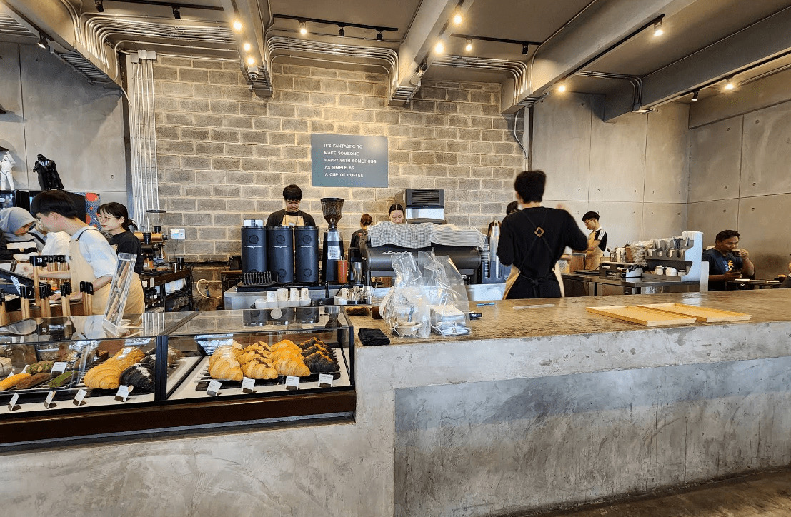 Factory Coffee – Prisvindende kaffeværksted med power og personlighed