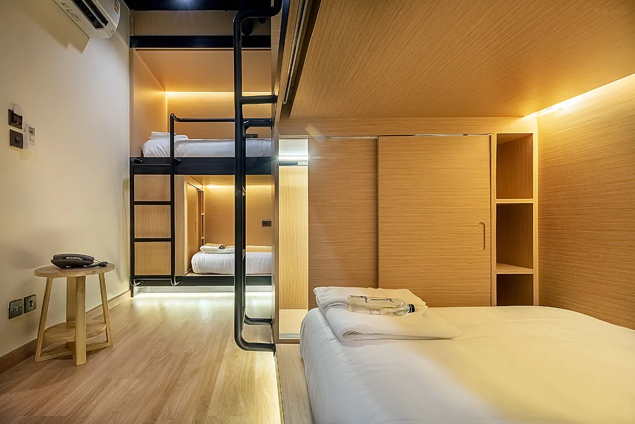 Phra Nakhon Poshtel – Designhostel med caféstemning og lokal charme i Old Town