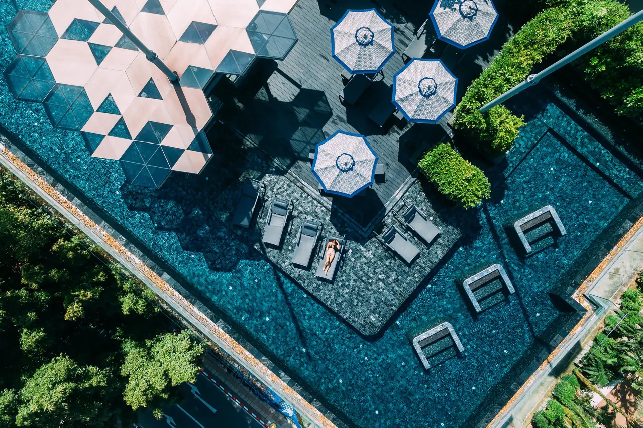 Hotel Indigo Phuket Patong – Designhotel med luksus, spa og rooftop pool tæt på stranden