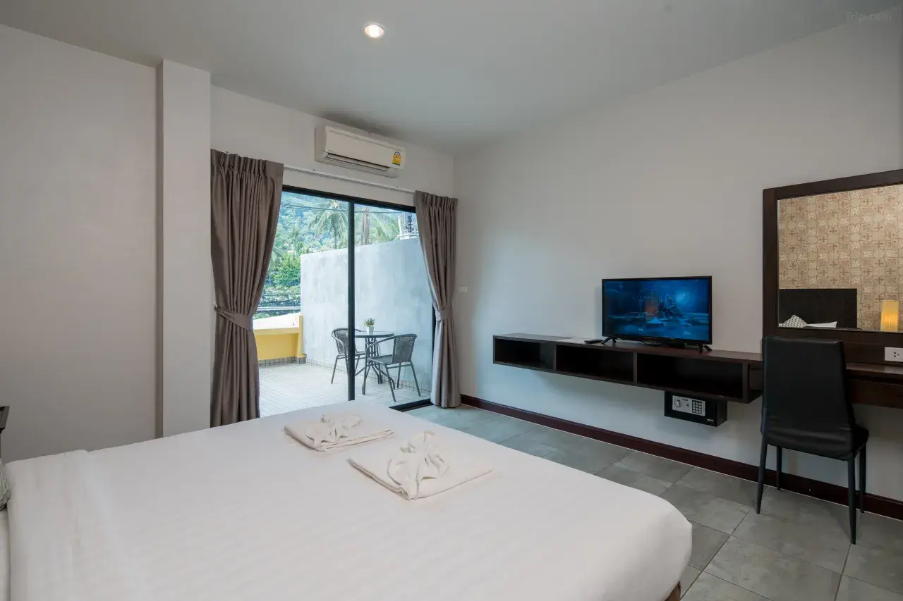 Amarin Hotel Patong – Enkelt og budgetvenligt familiehotel tæt på strand og byliv