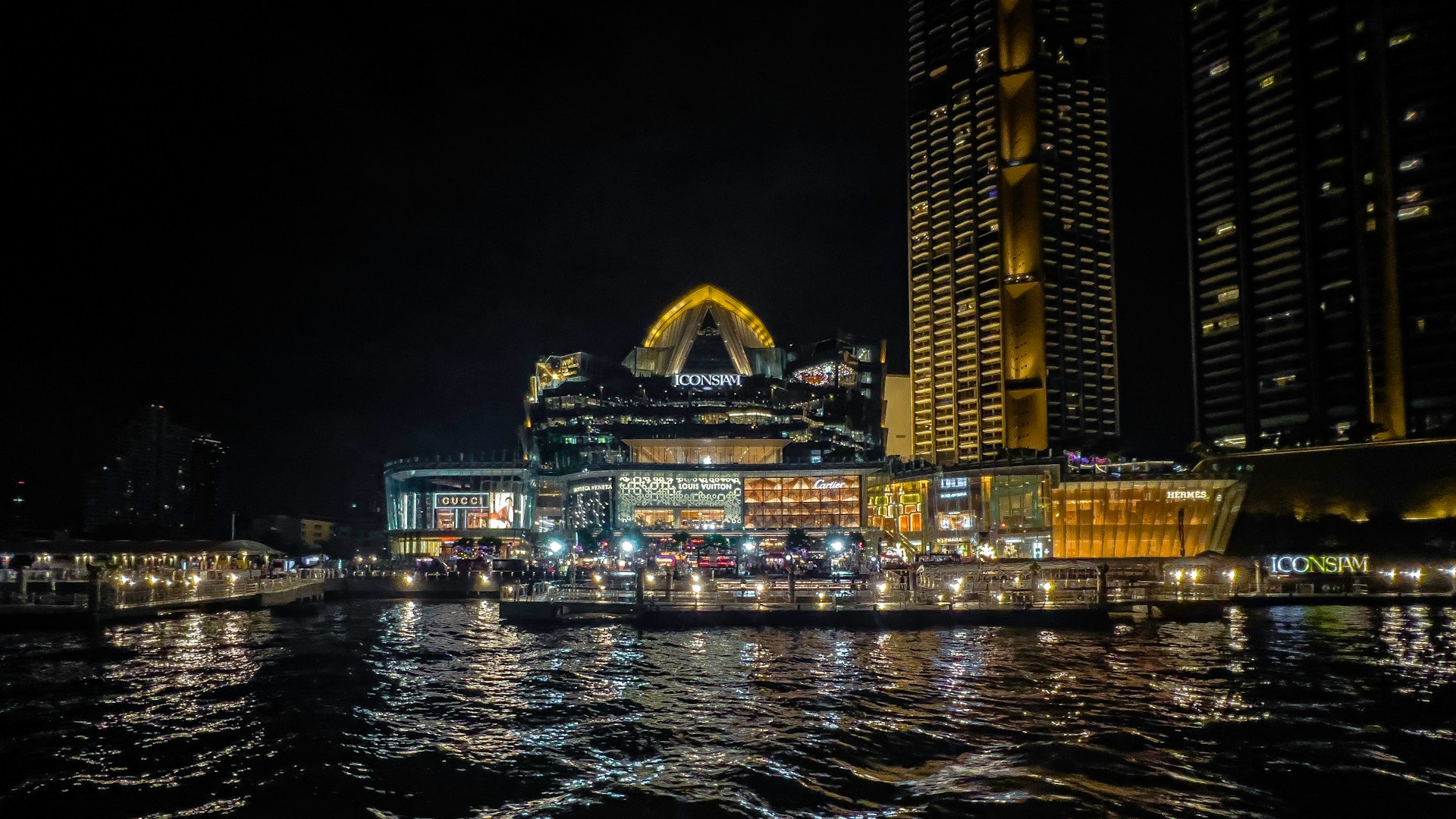 ICONSIAM – Luksus, kultur og shopping samlet ved floden