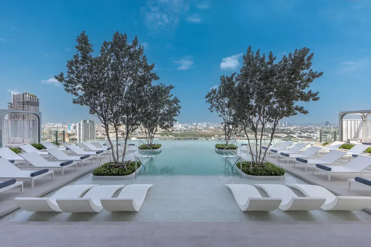 Eastin Grand Hotel Phayathai – Luksus, ro og spa midt i Bangkok