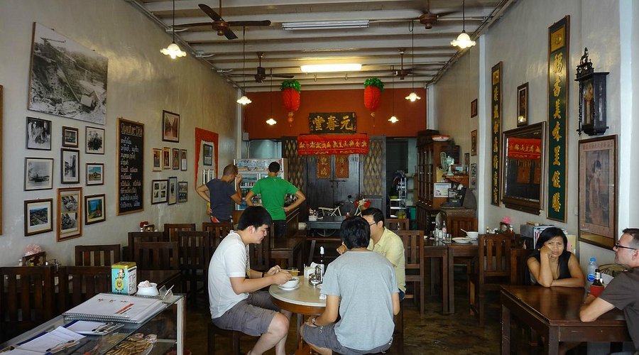 Kopitiam by Wilai – Klassiske retter og nostalgisk stemning i Phuket Old Town
