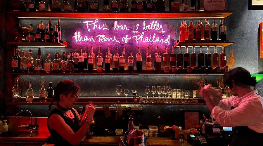 Asia Today – Cocktailbar med thailandske smage i fokus