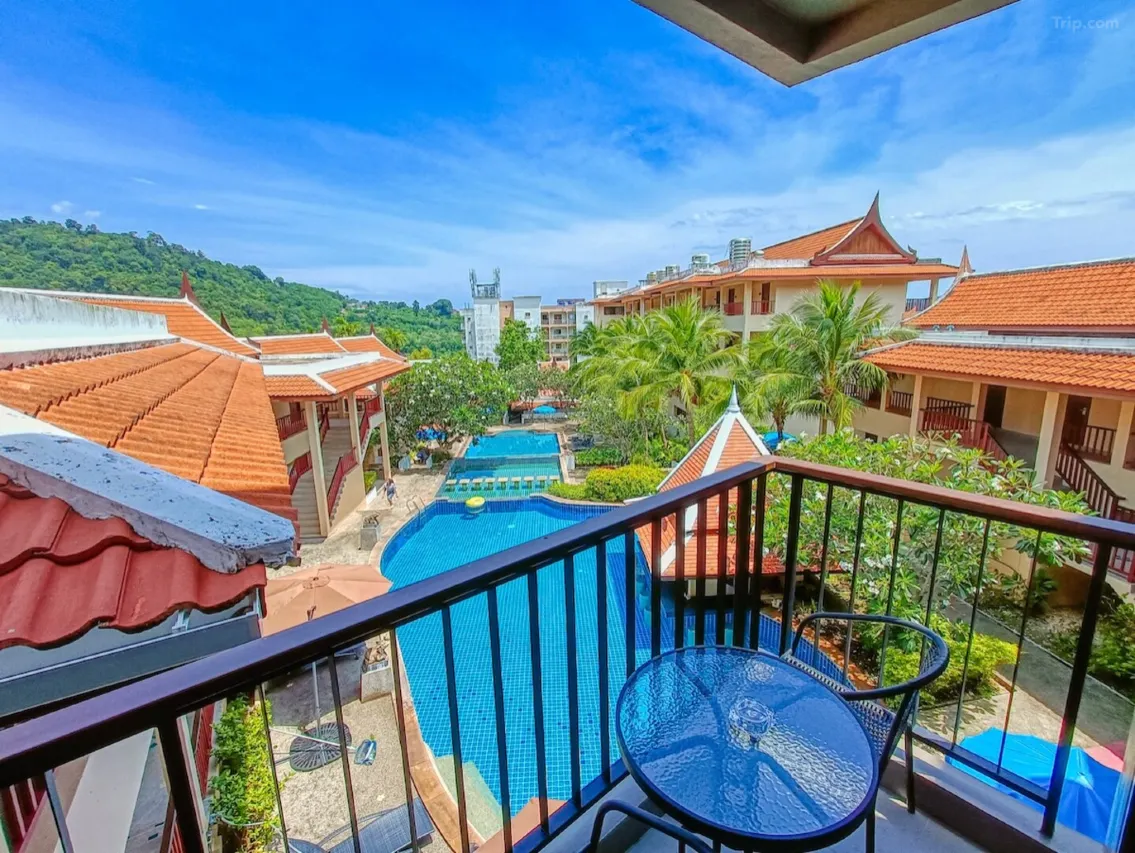 Baan Yuree Resort and Spa – Rummeligt og familievenligt hotel i fredelige omgivelser nær Patong