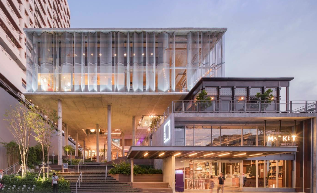 The Commons Thonglor – Fællesskab, mad og livsstil i hjertet af Bangkok