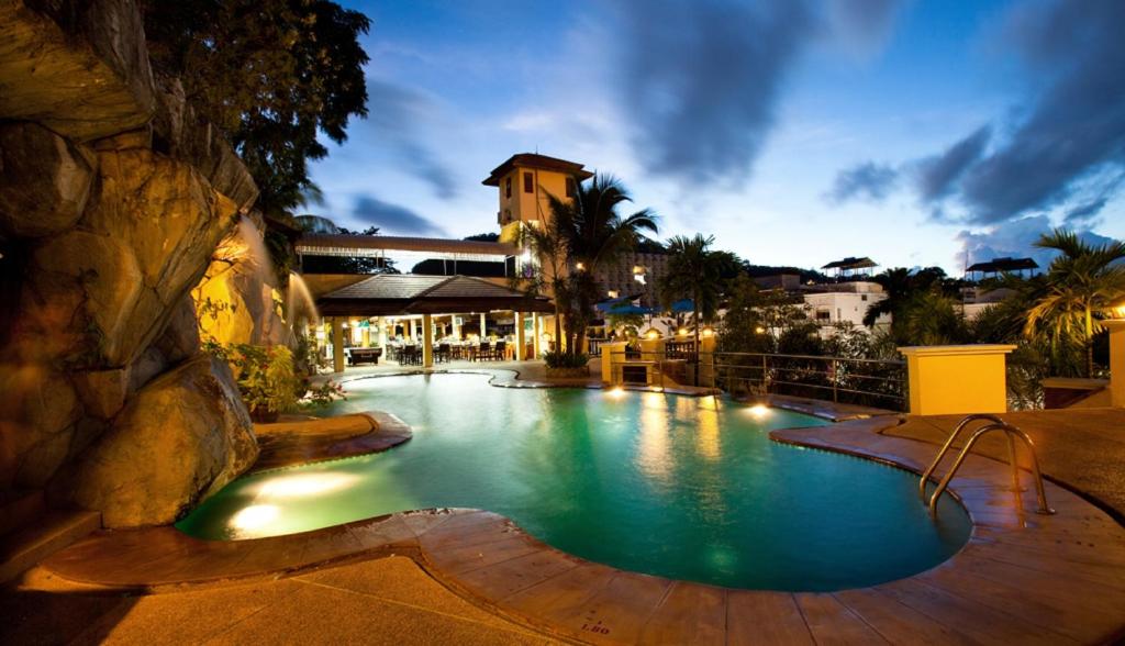 C & N Resort and Spa – Afslappet og prisvenligt resort med pool og spa nær Patong