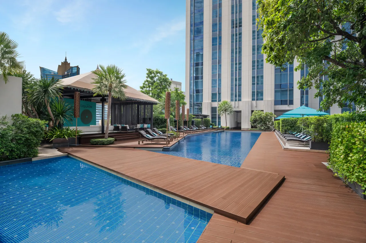 Sofitel Bangkok Sukhumvit – Fransk elegance og rooftop glamour i hjertet af Bangkok