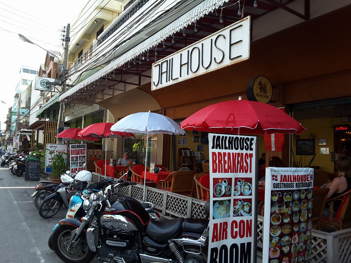 Jailhouse Restaurant & Guesthouse – dansk hygge i hjertet af Hua Hin