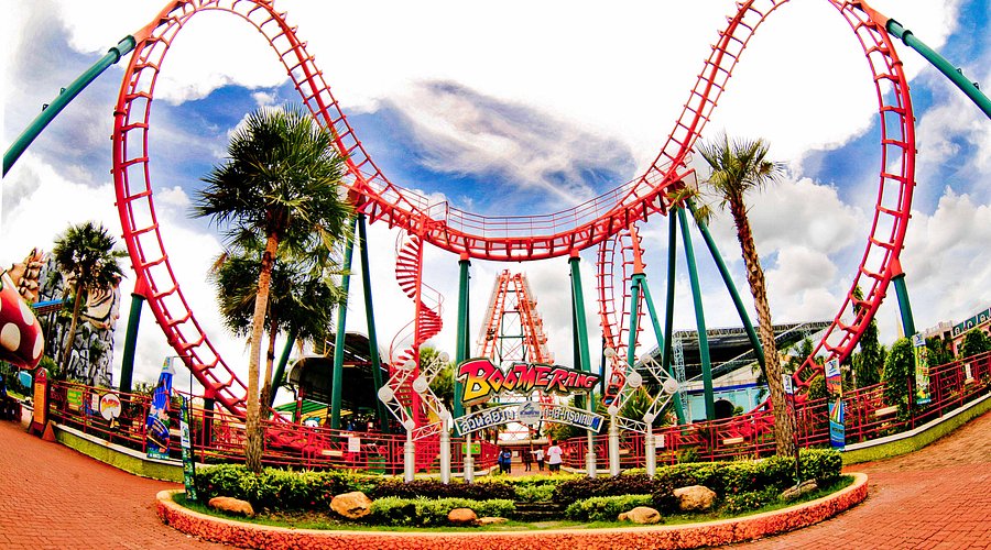 Siam Amazing Park – Klassisk forlystelsespark og kæmpe vandland i én