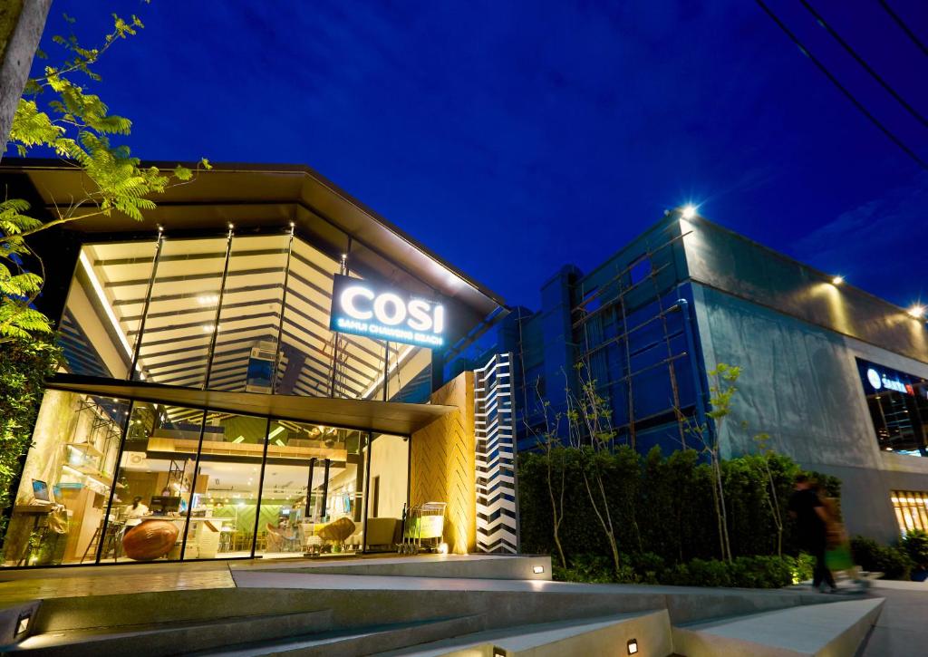 COSI Samui Chaweng Beach – Smart, socialt og budgetvenligt hotel midt i Chaweng