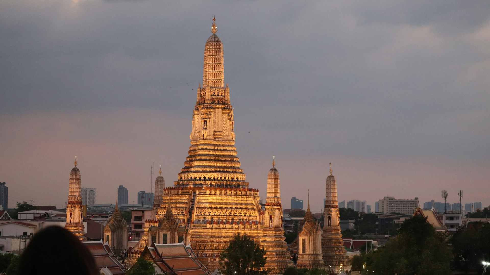 Wat Arun i Bangkok – Oplev det ikoniske tempel ved Chao Phraya-floden