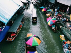 Floating Markets